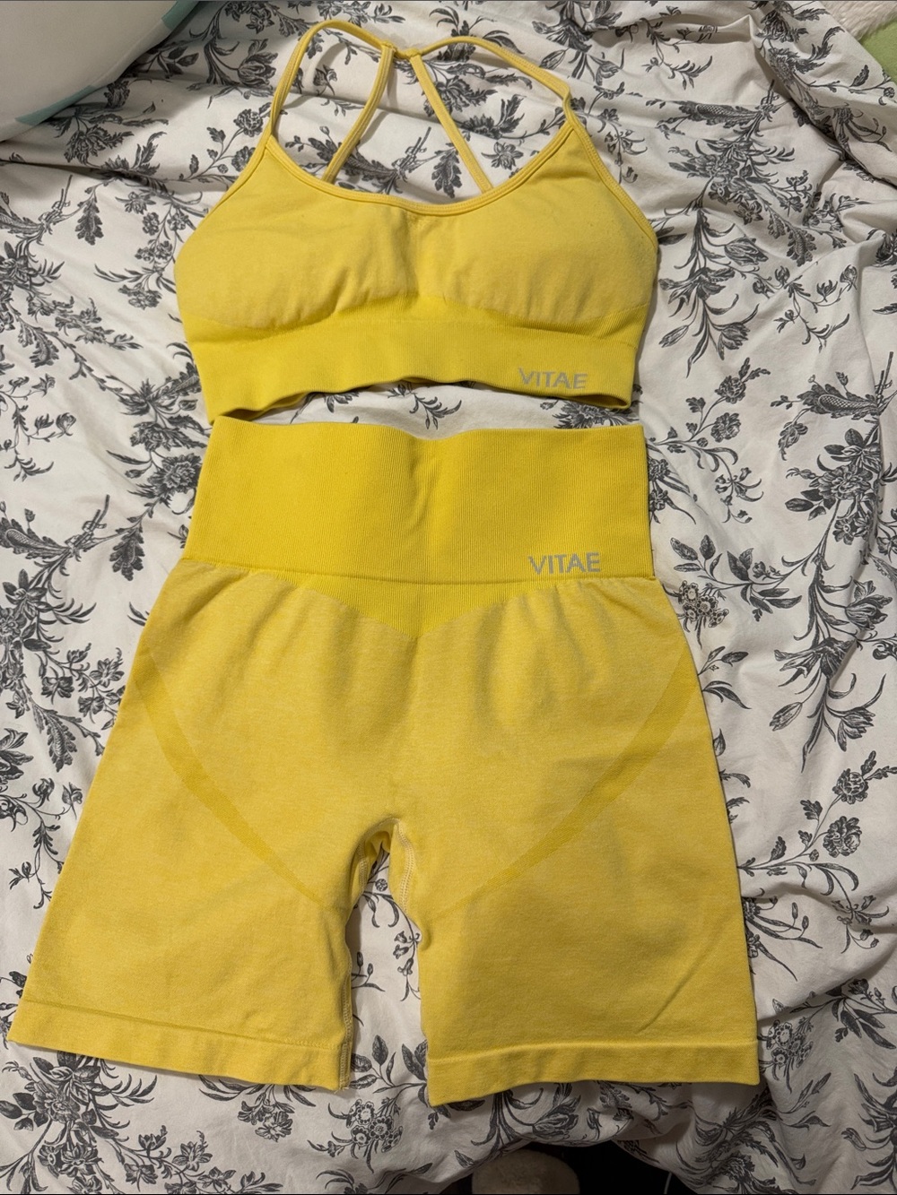 Vitae apparel Seamless Strappy Sports Bra & High-Waist Bike Shorts Set